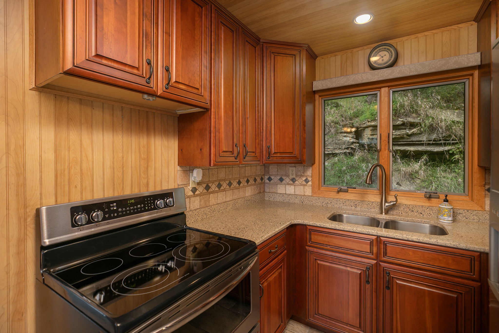 15-Kitchen
