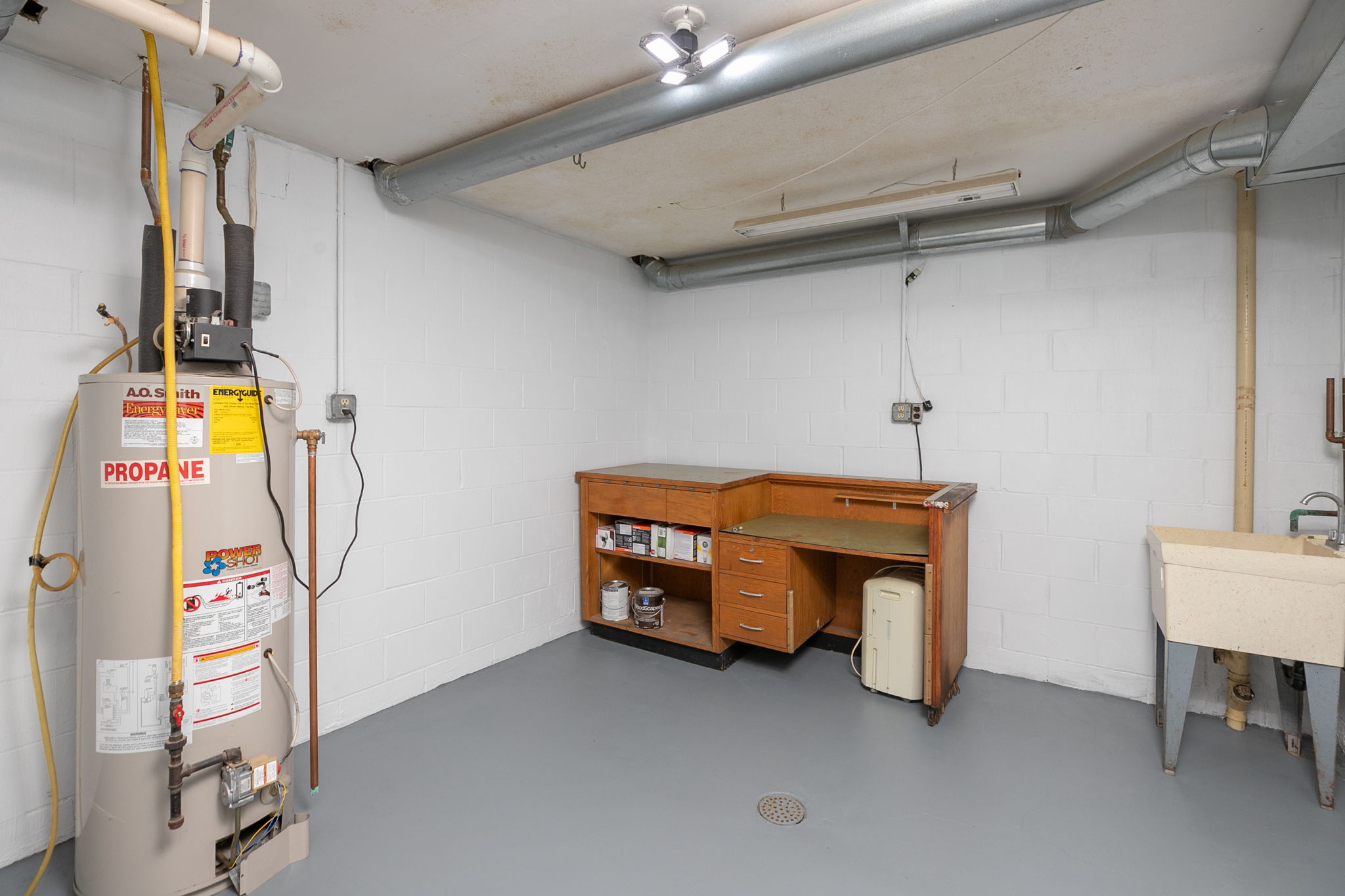 29-Ulility Room