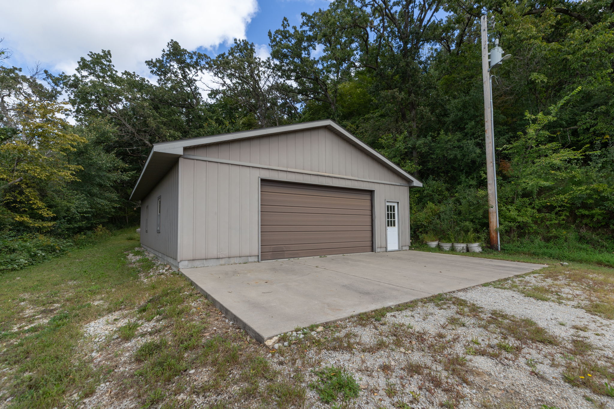 42-Garage