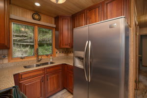 16-Kitchen