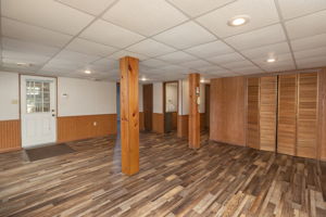 25-Family Room