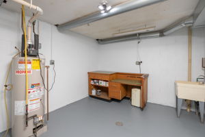 29-Ulility Room