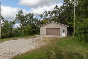 43-Garage