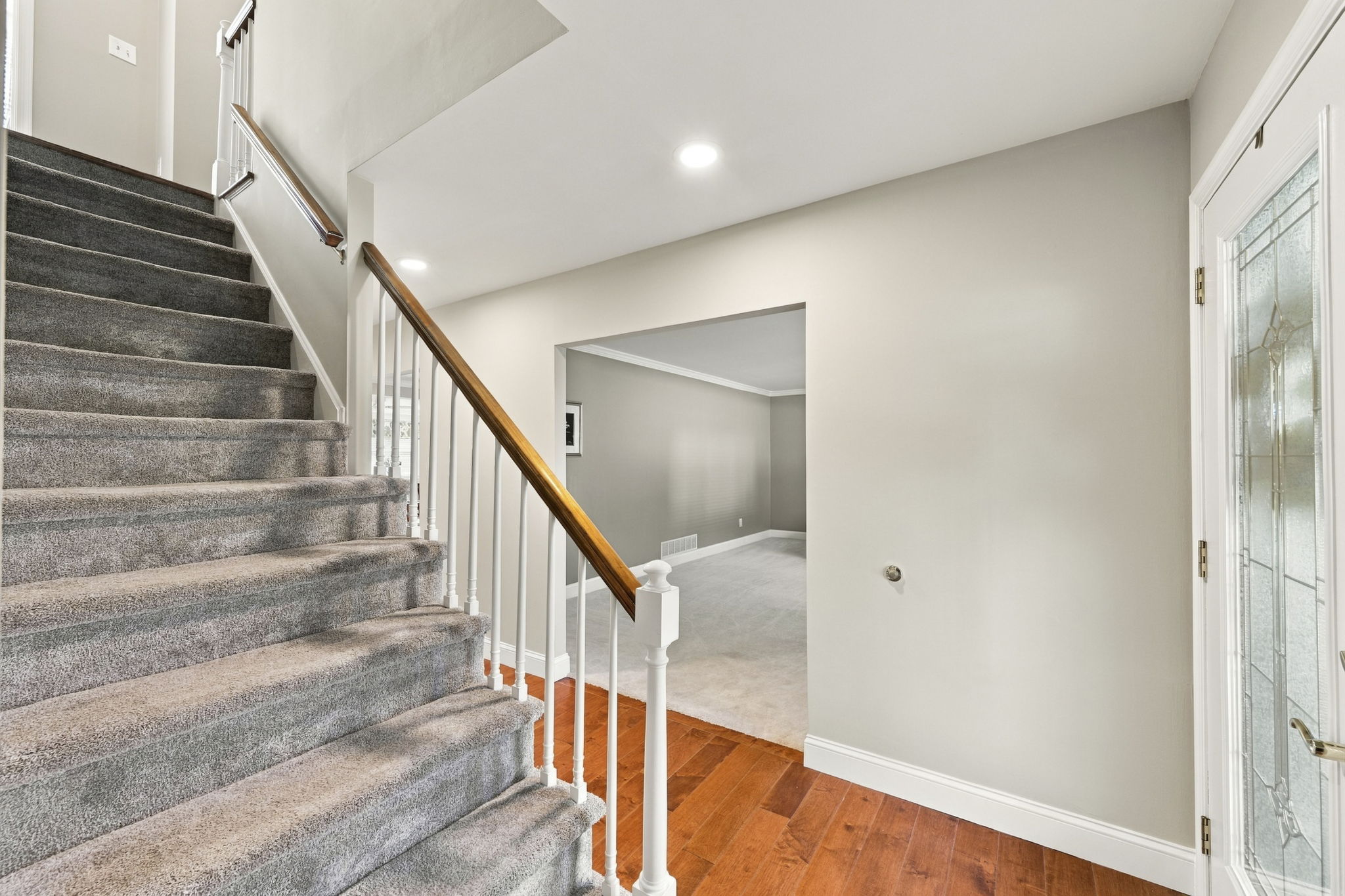 Interiors (31)
