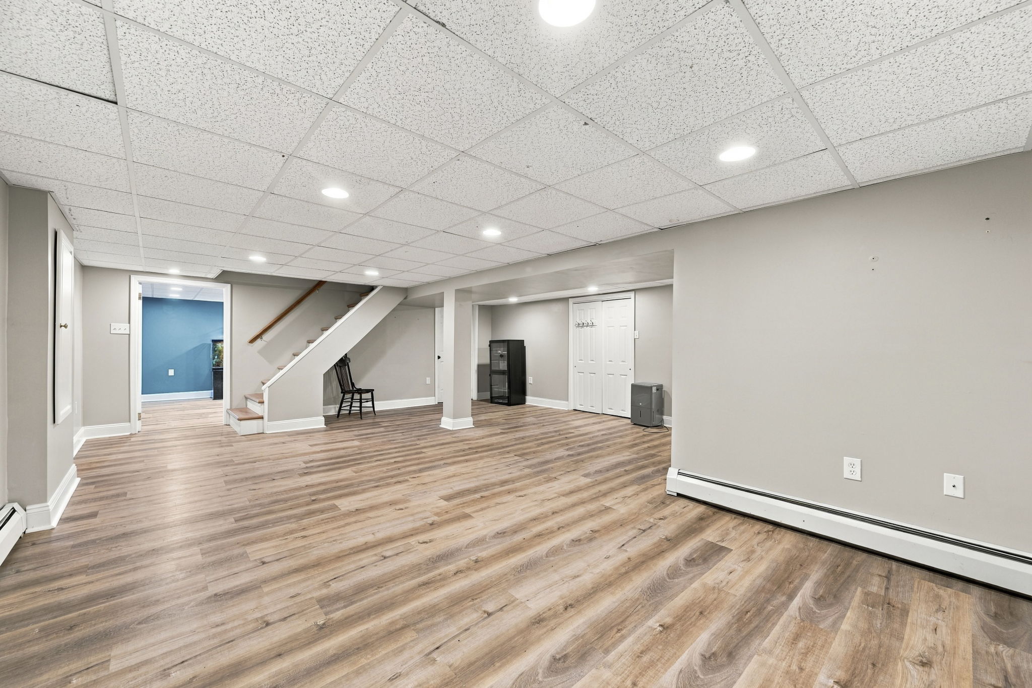 Interiors (35)