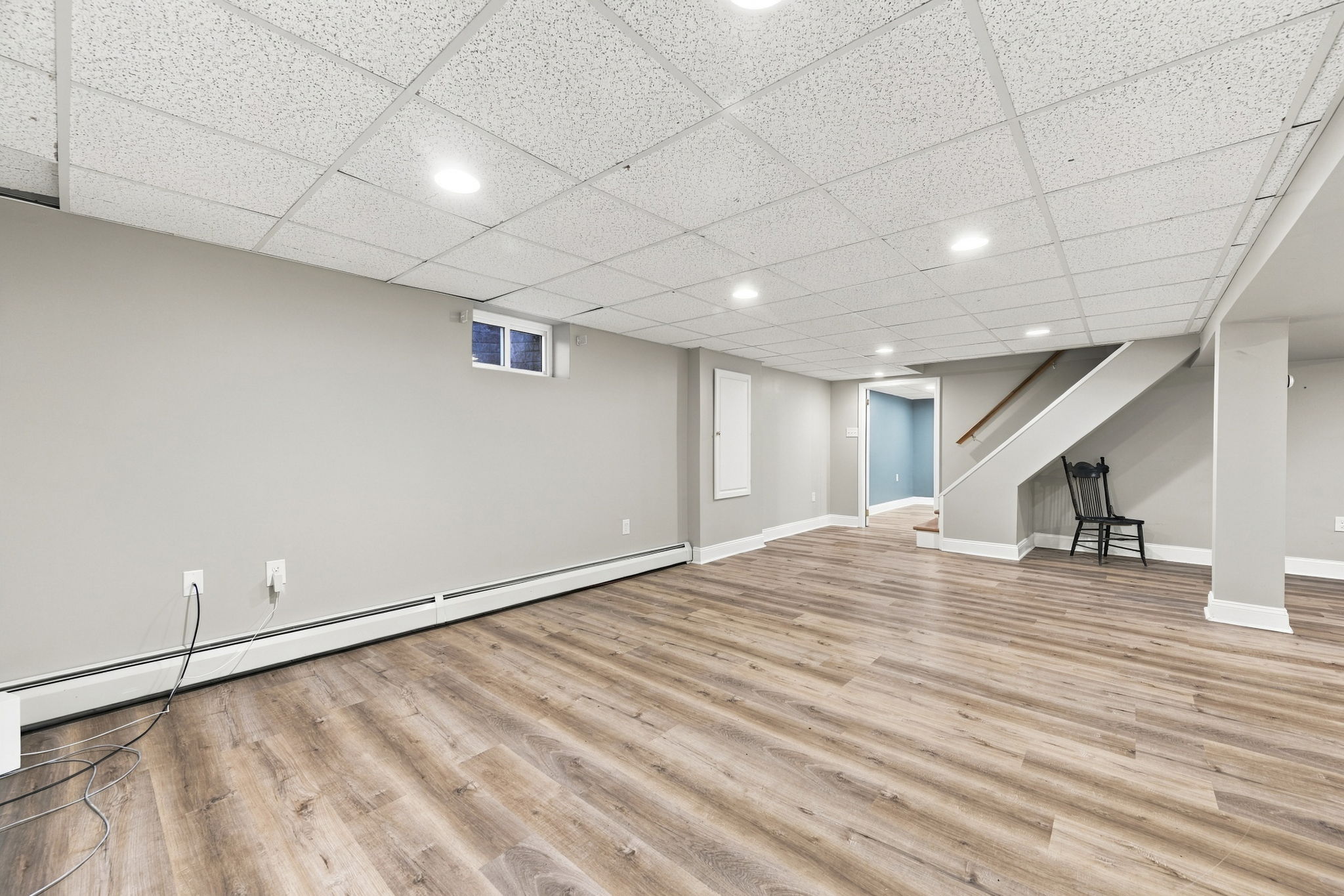Interiors (36)