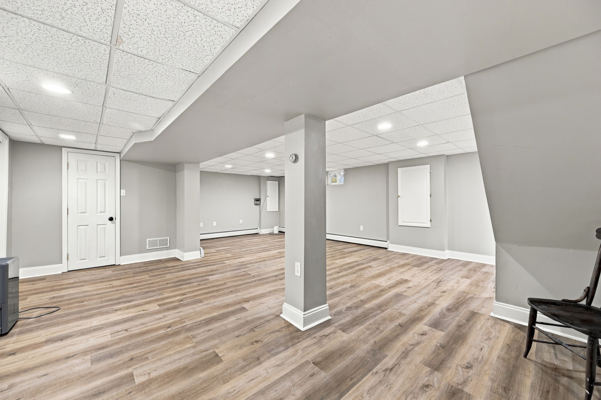 Interiors (37)