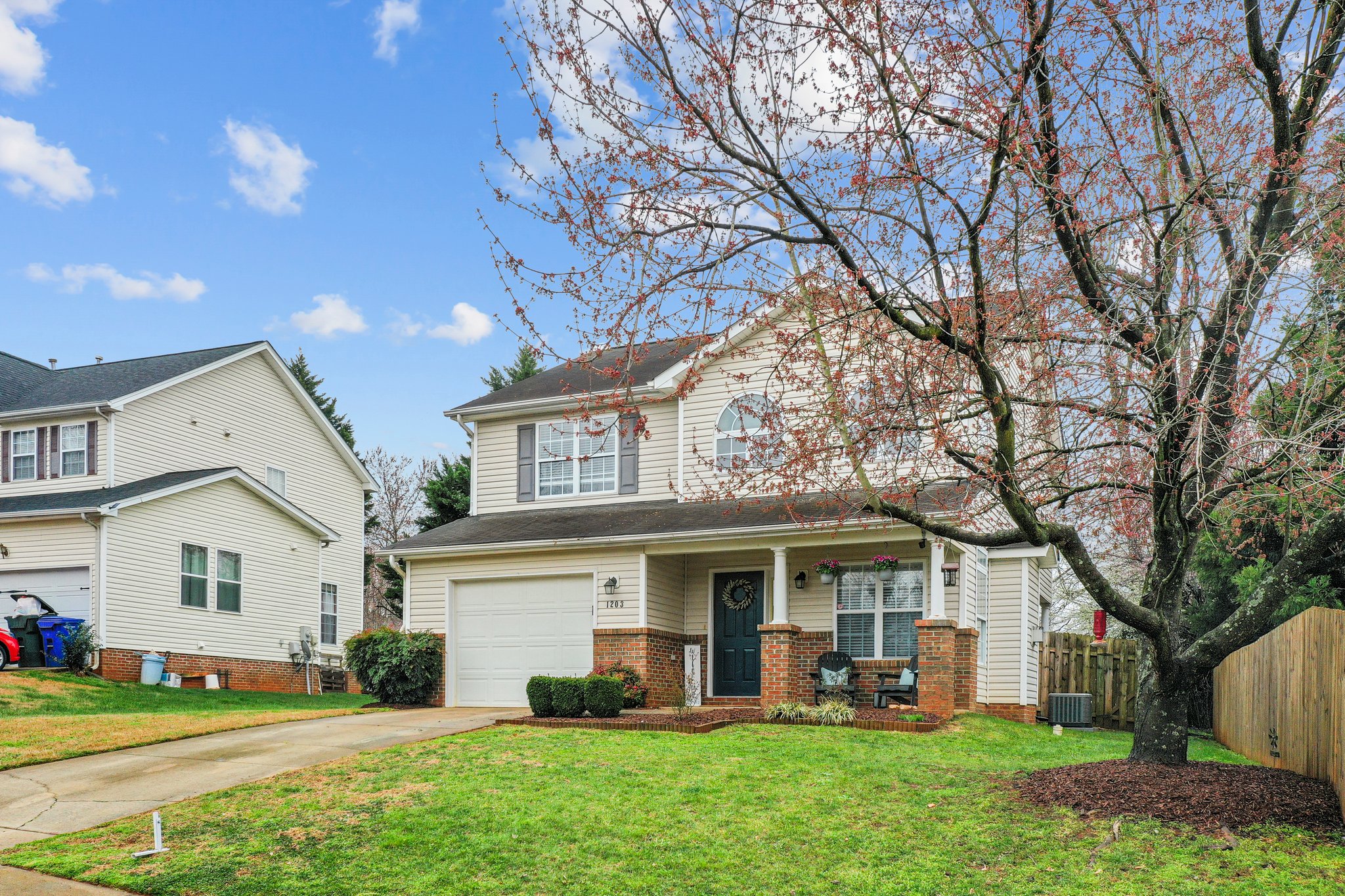 1203 Fieldstone Dr, Mebane, NC 27302, USA Photo 4