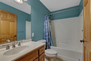  Photo 43