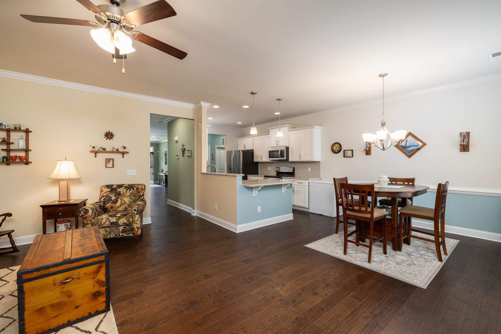 1203 Suzanne Ln-9
