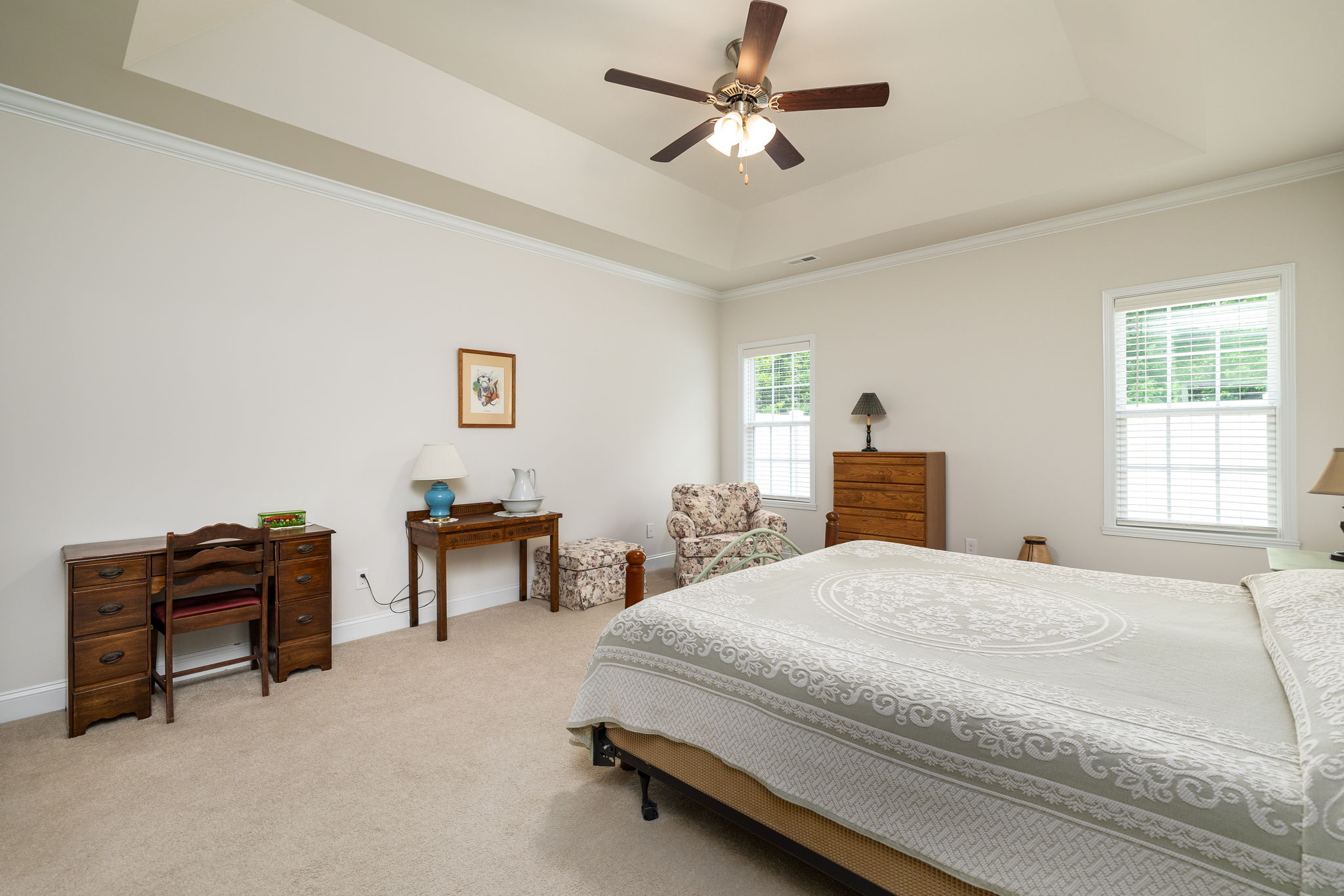 1203 Suzanne Ln-15