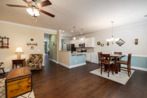 1203 Suzanne Ln-9