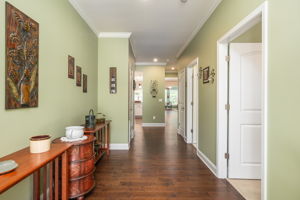 1203 Suzanne Ln-5