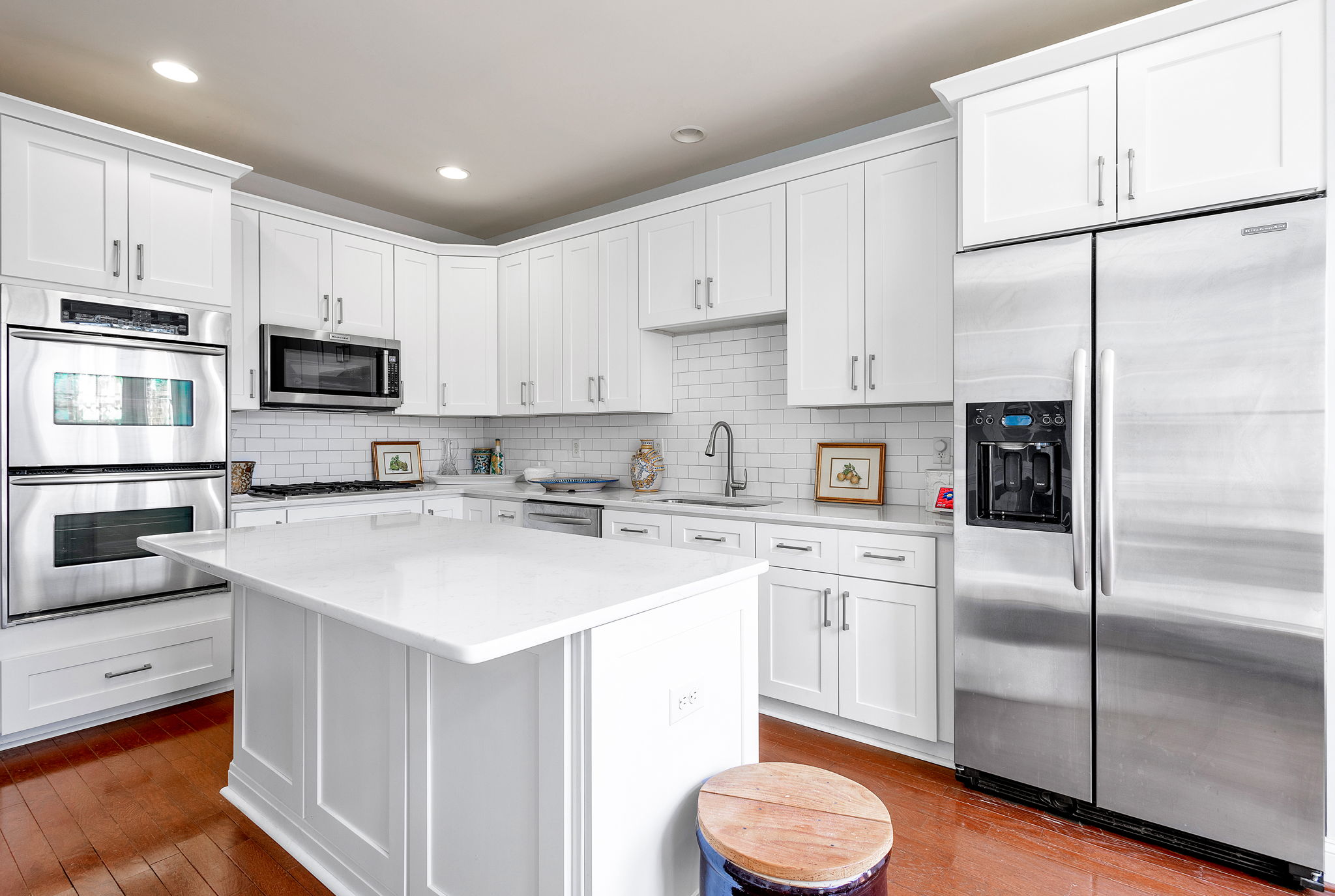 13-Kitchen