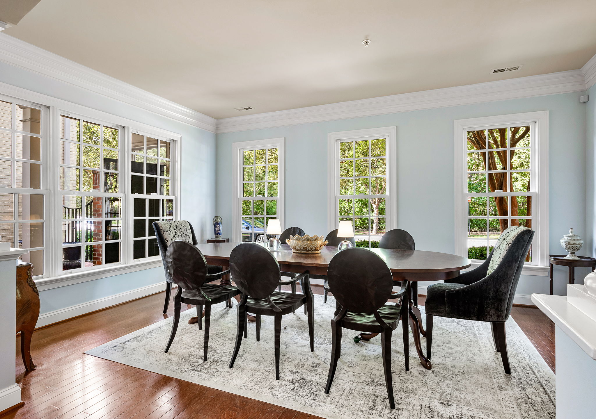 20-Dining Room