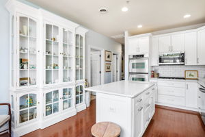 14-Kitchen
