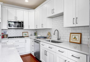 15-Kitchen