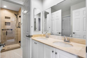 33-Hall Bath