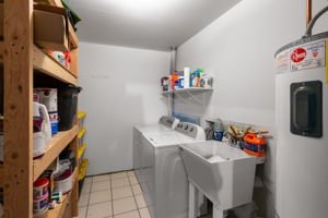  Photo 49