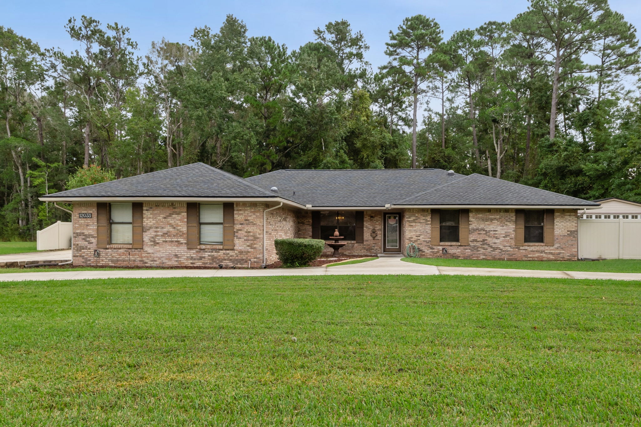 Welcome to 12033 Royal Fern Ln