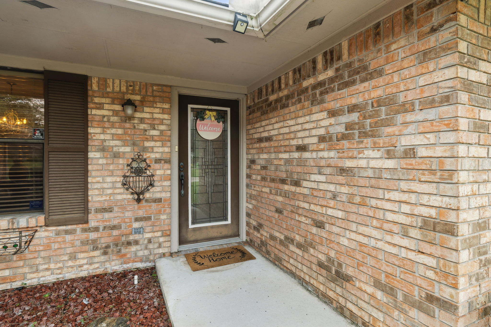 Front Entry Detail
