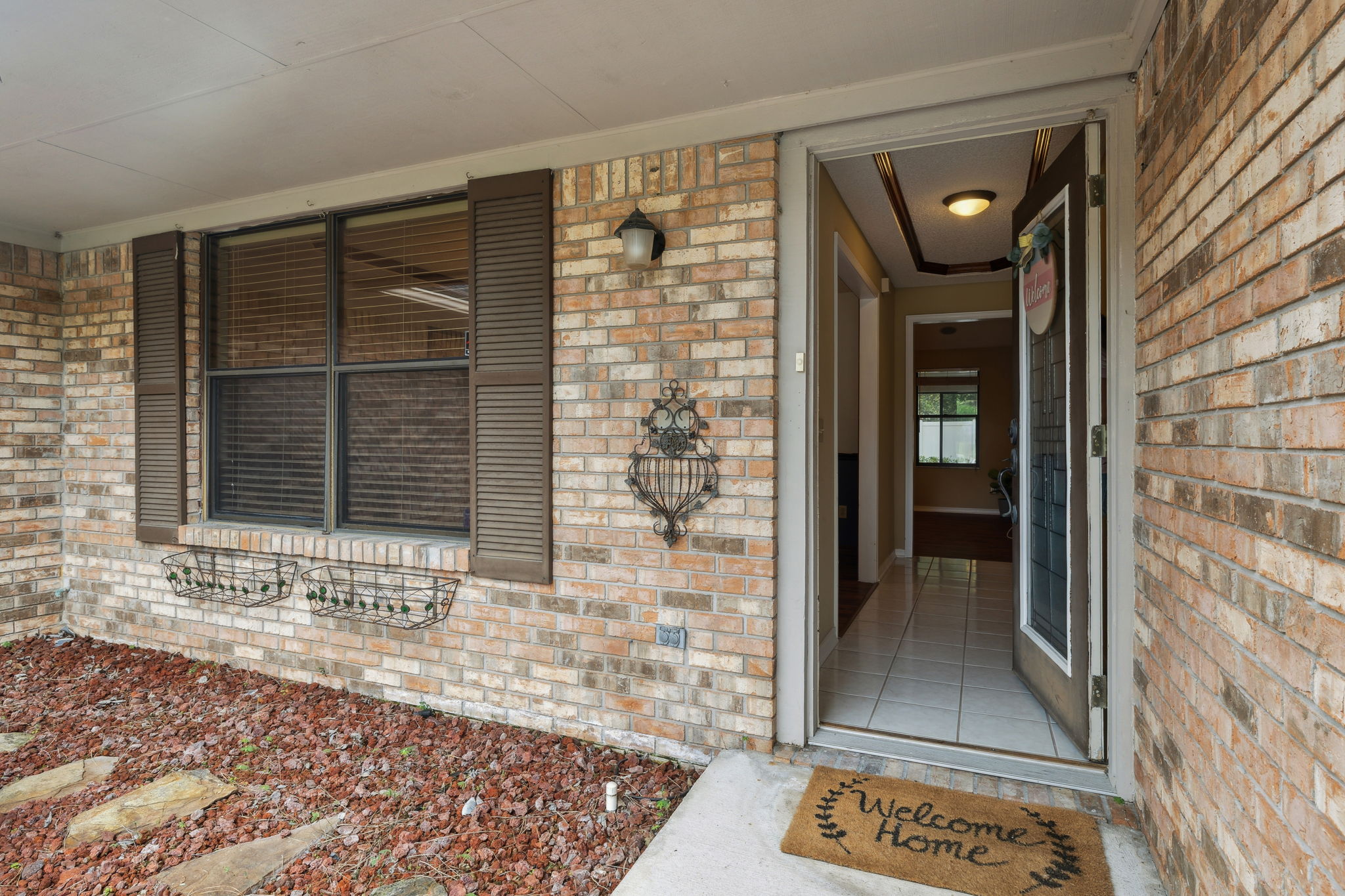 Front Entry Detail