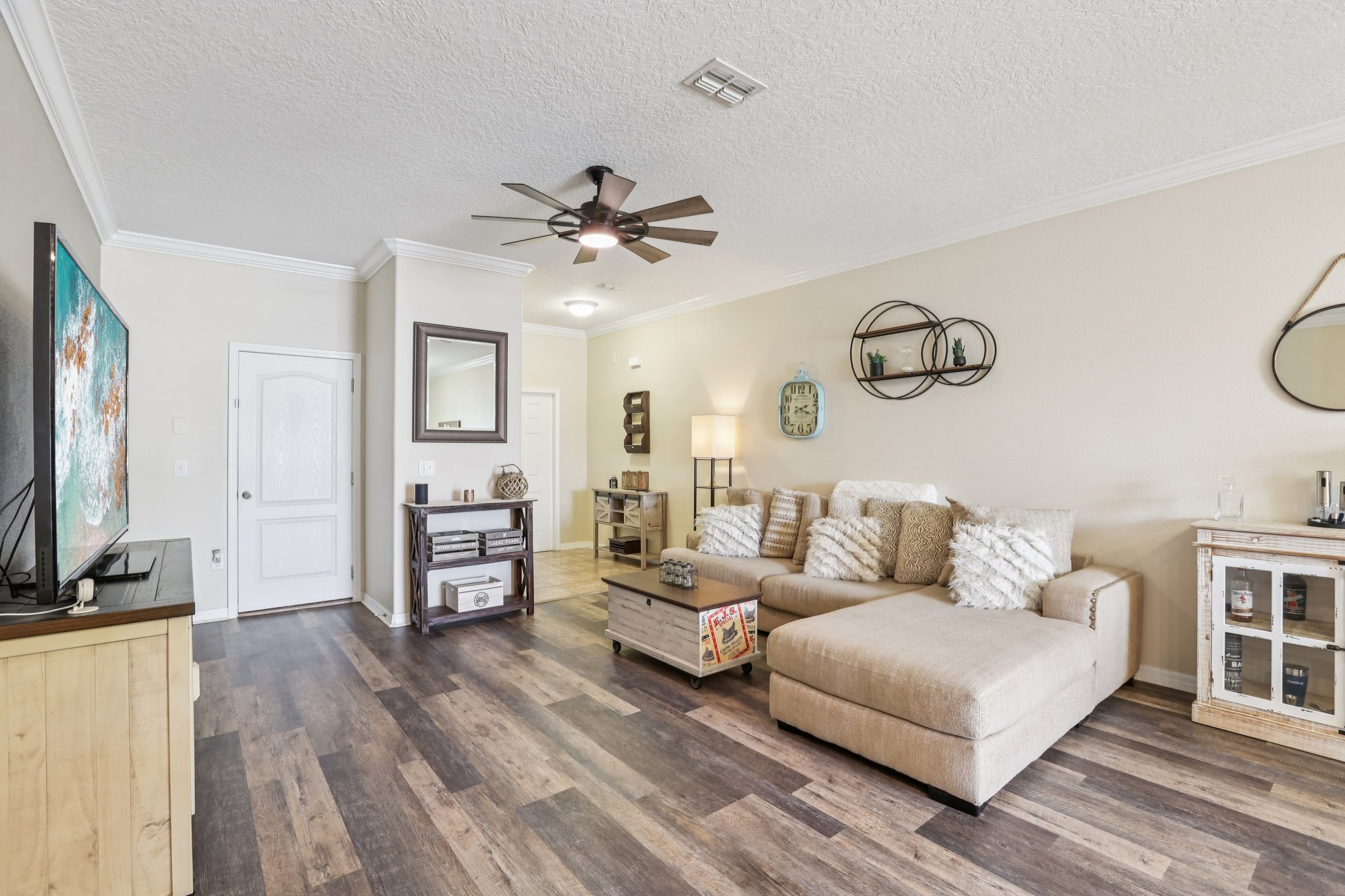 Greengate Dr-S2603-014.jpg