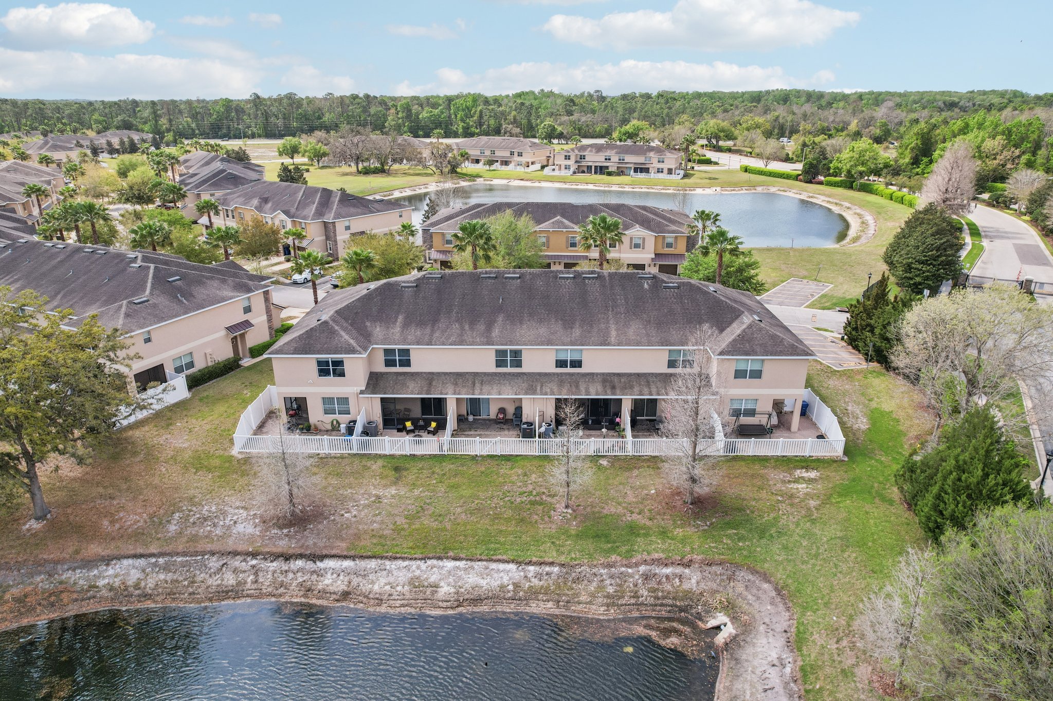 Greengate Dr-S2603-056.jpg