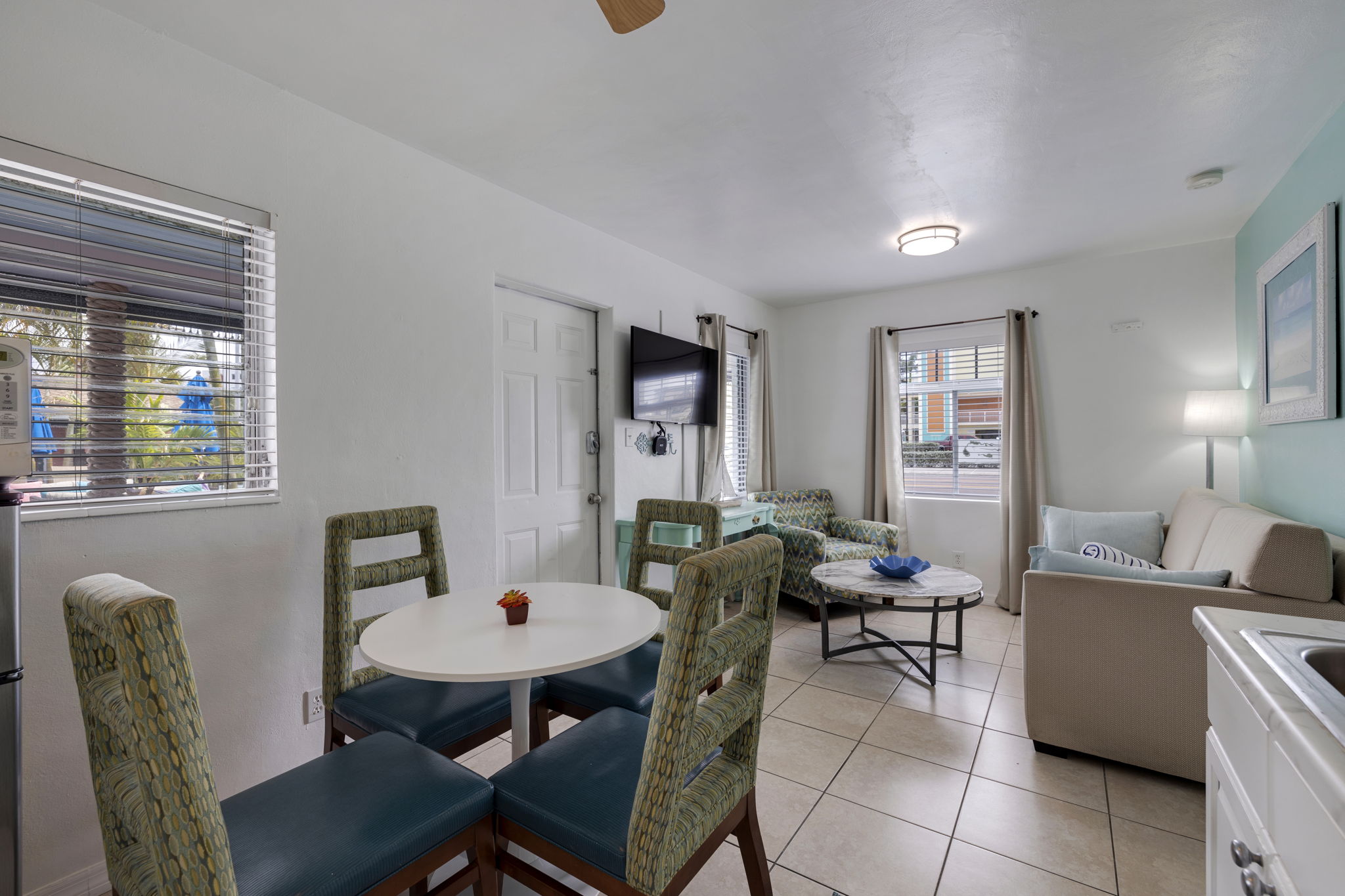 AB3_12035 Gulf Blvd Unit 1-7