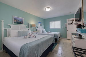 AB3_12035 Gulf Blvd Unit 3-2