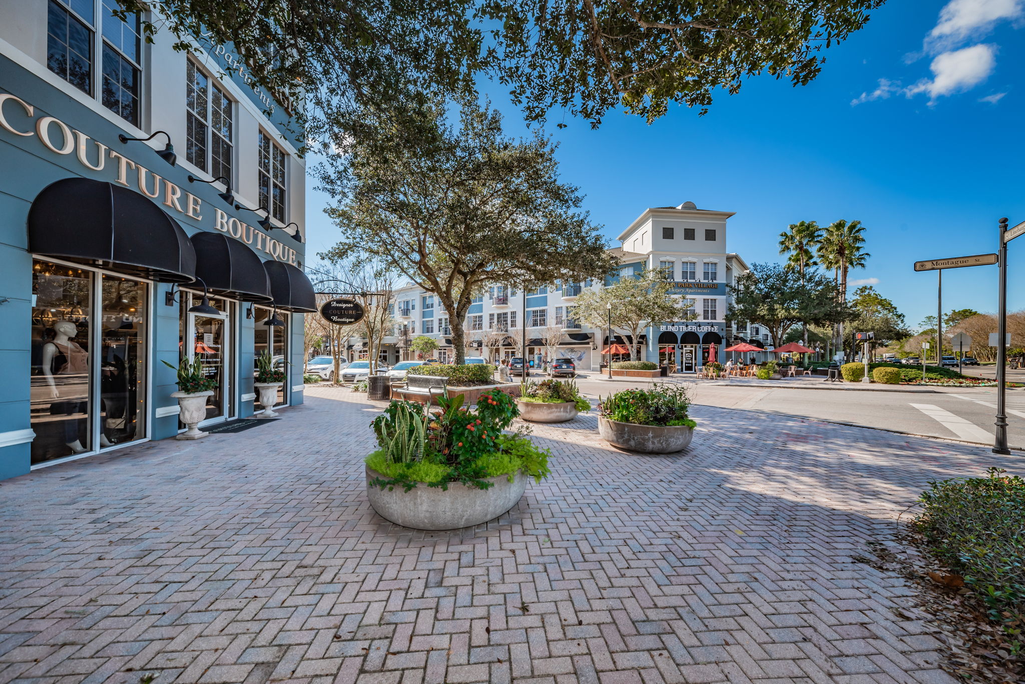 27-West Park Village