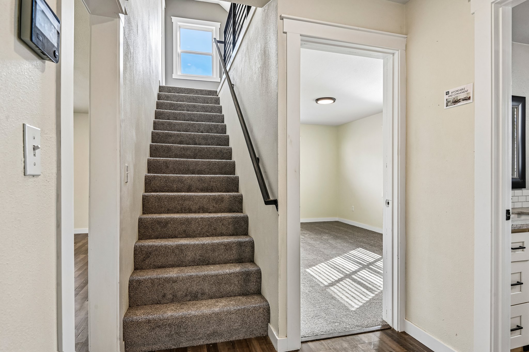 4th Ave SE-S0610-014.jpg