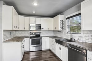 4th Ave SE-S0610-010.jpg