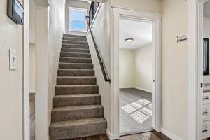 4th Ave SE-S0610-014.jpg