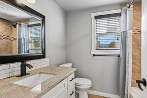 4th Ave SE-S0610-017.jpg