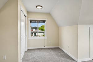 4th Ave SE-S0610-033.jpg