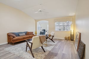 Barcelona Dr-L0703-012.jpg