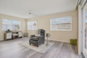 Barcelona Dr-L0703-015.jpg