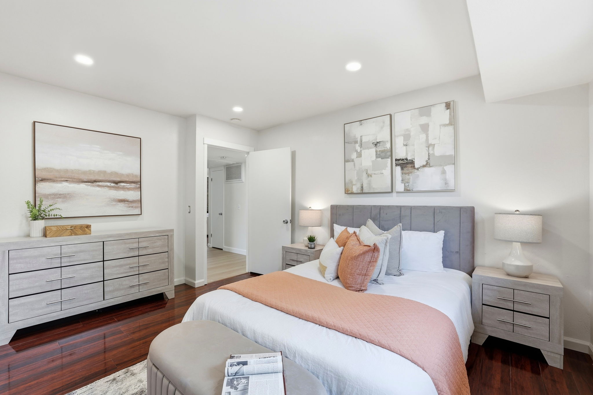 022_F8_1204 Blackberry Terrace