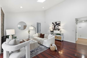 006_F8_1204 Blackberry Terrace