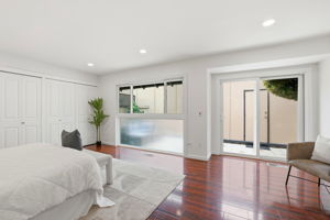 023_F8_1204 Blackberry Terrace