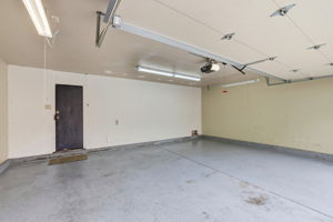 030_F8_1204 Blackberry Terrace