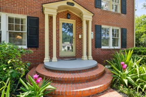 Front Entry Detail