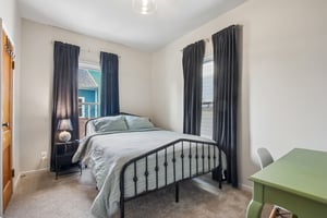 N Meridian St-S2807-023.jpg