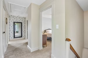 N Meridian St-S2807-025.jpg