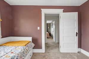 N Meridian St-S2807-028.jpg