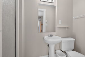  Photo 43