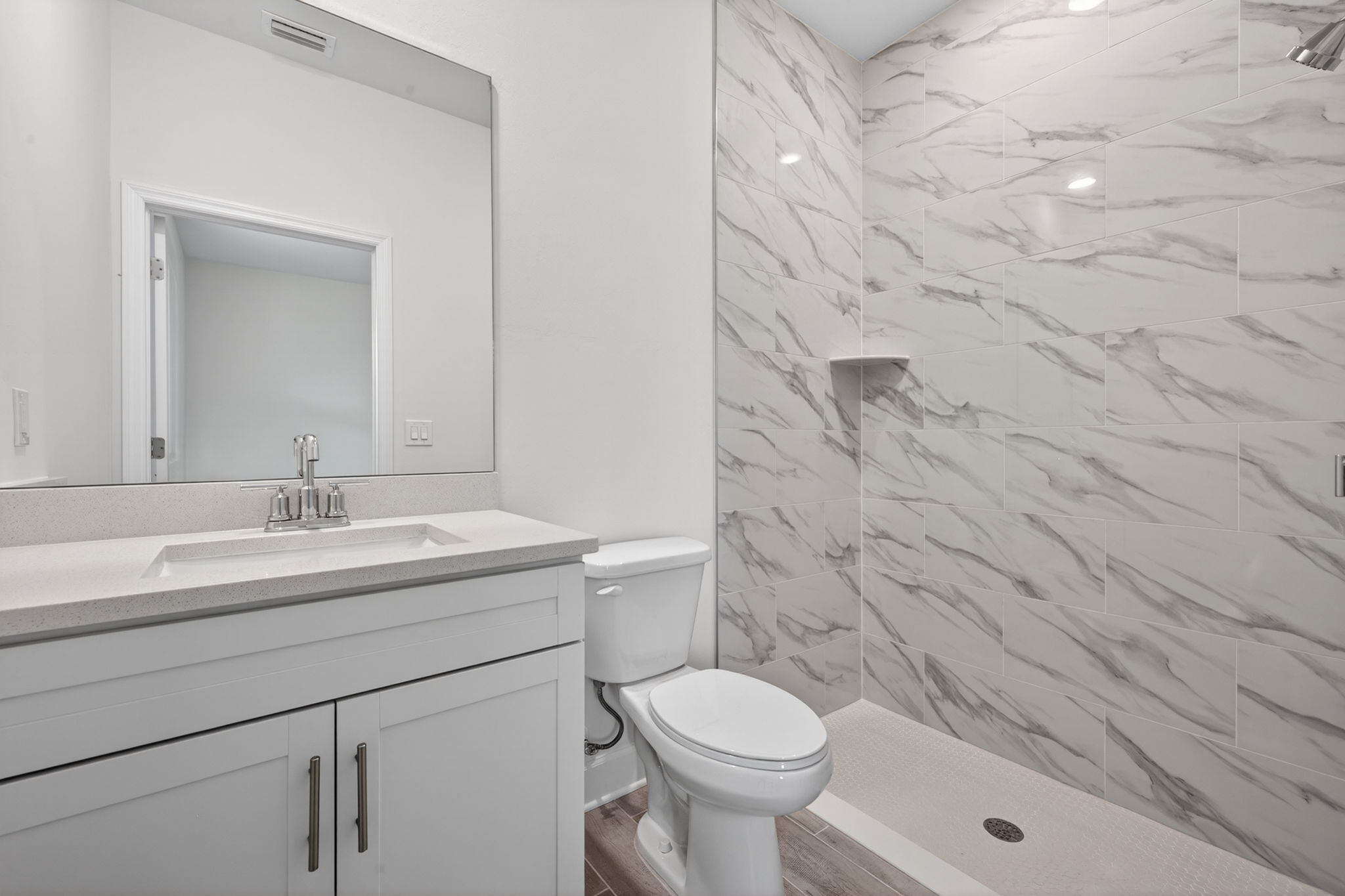 Guest Bathroom 1 of 2
