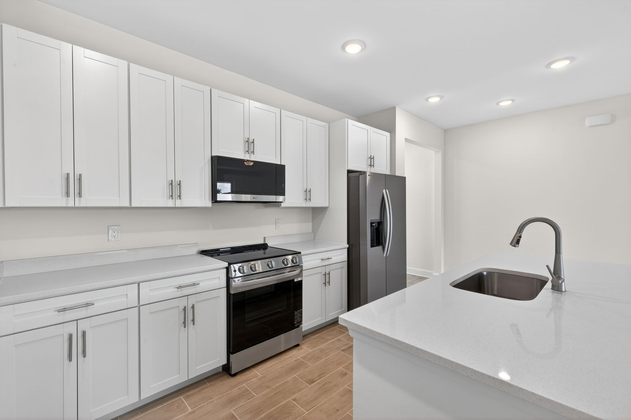Kitchen 2 of 2