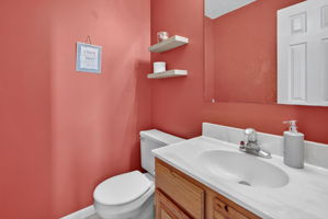  Photo 42